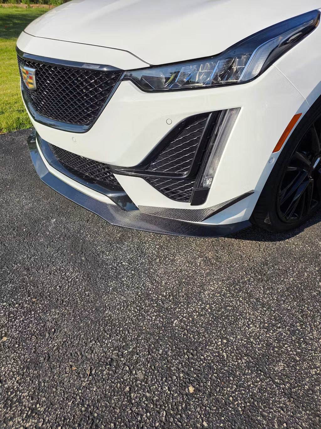 2020-2024 Cadillac CT5-V Blackwing - Carbon Fiber Front Lip + Canards