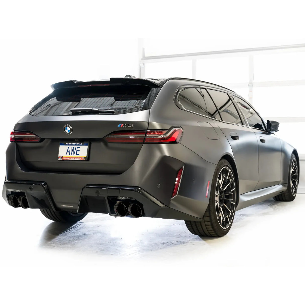 AWE BMW G90/G99 M5 Touring Edition Catback Exhaust - Diamond Black Tips