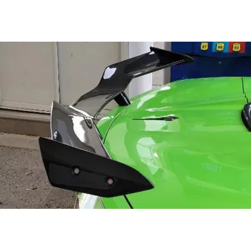 2020+ Chevrolet Corvette C8 - Z07 Style High Wing Dry Carbon