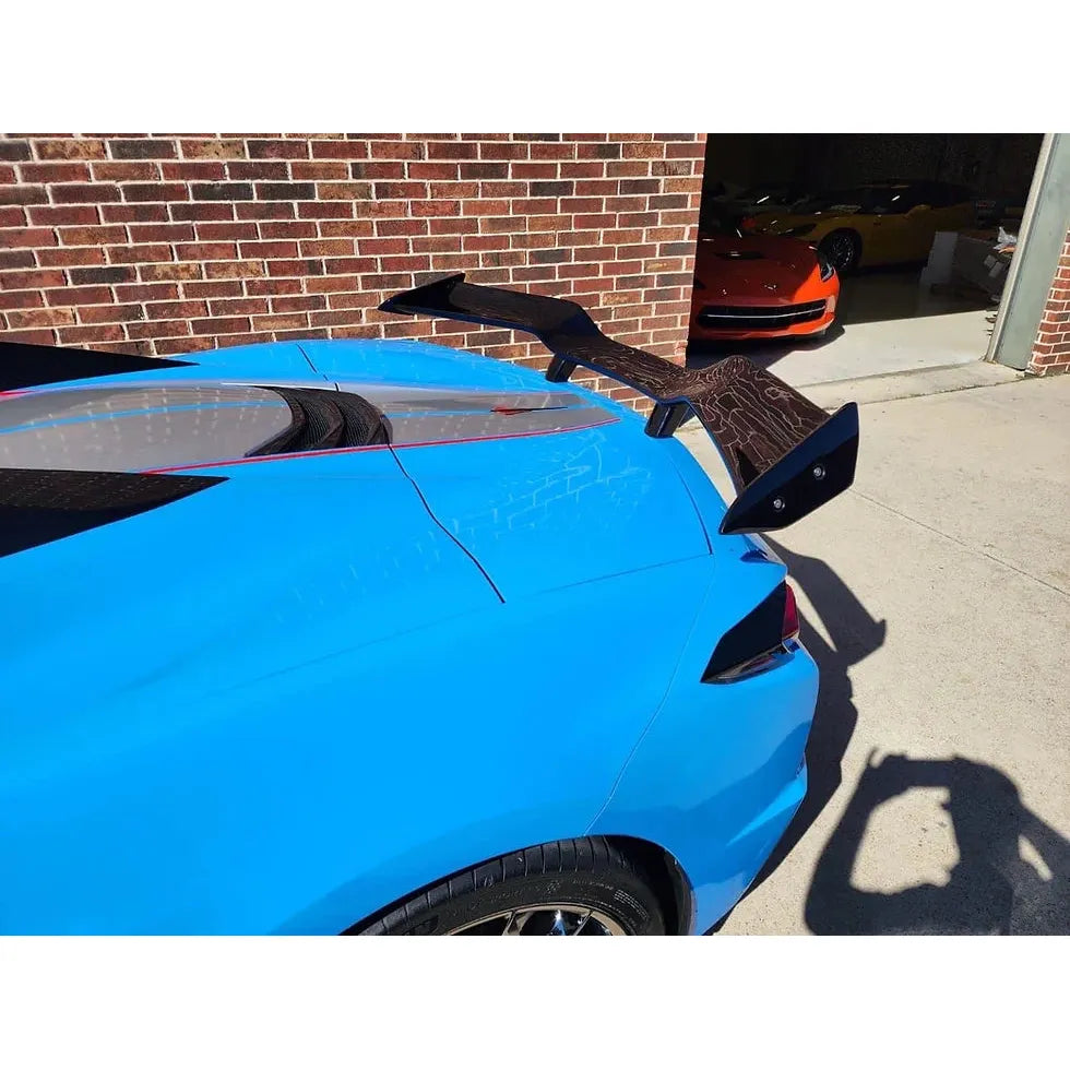 2020+ Chevrolet Corvette C8 - Z07 Style High Wing Dry Carbon