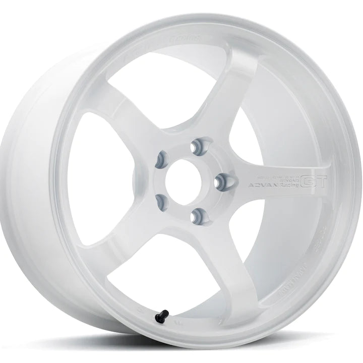Advan GT Beyond 18X9 +38 5-114.3 Racing White Wheel