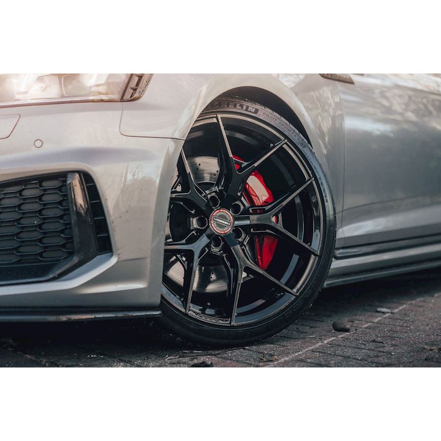 Vossen HF-5 20x10.5 / 5x114.3 / ET45 / Deep Face / 73.1 -GB - Gloss Black Wheel