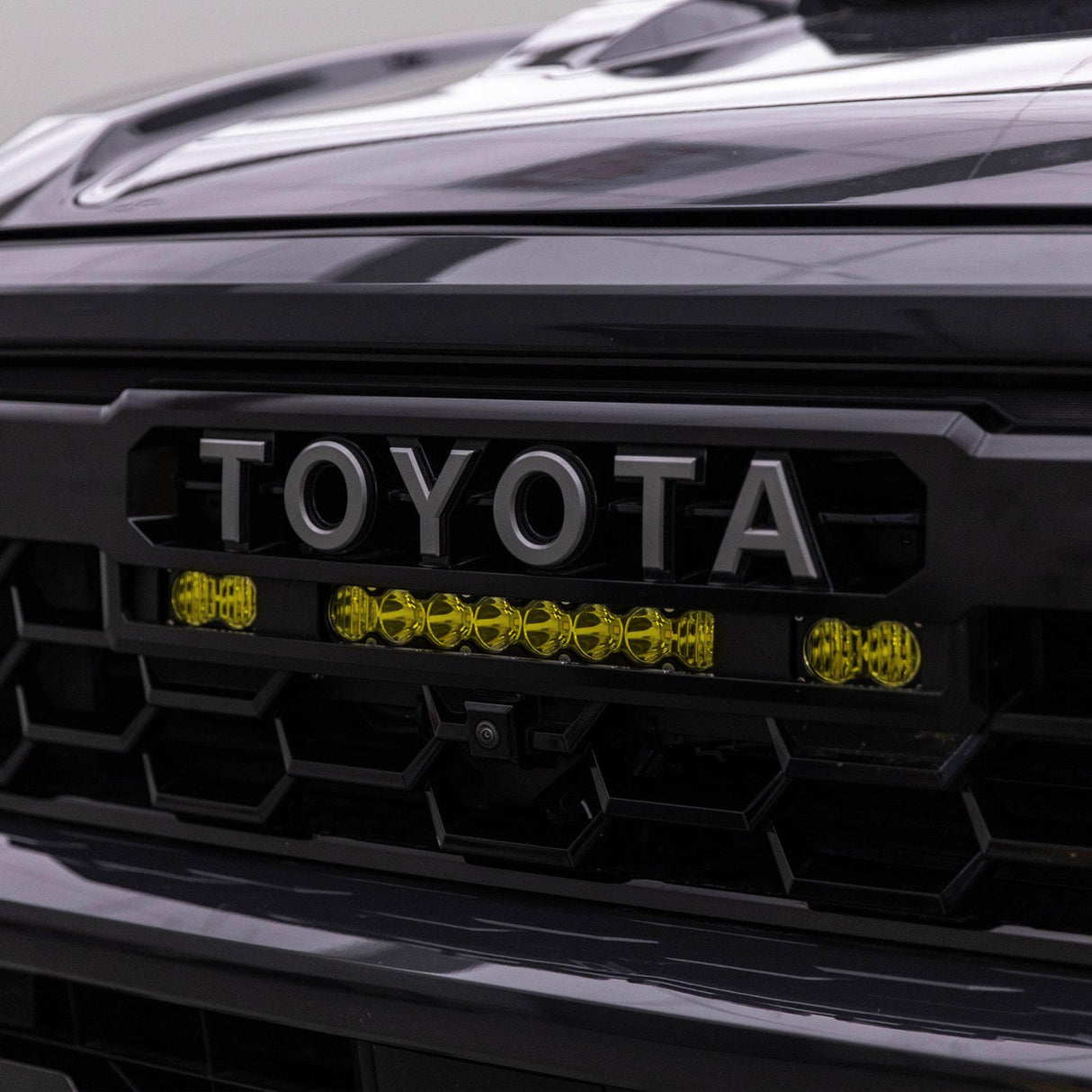 Baja Designs 2024+ Toyota Tacoma (Incl. TRD Pro) 10in S8/S2 Pro Grille Kit - Baja Amber