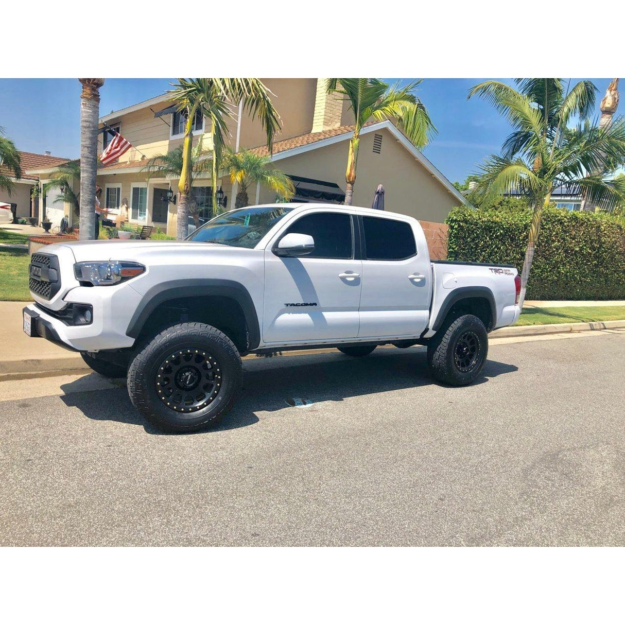 2005-2023 Toyota Tacoma - MaxTrac 4 Inch Spindle lift With Extended Brake Lines DOT - NP Motorsports