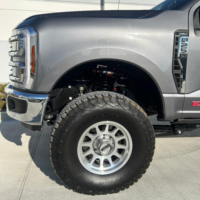 Fox 2.5 Performance Elite Adjustable w/ Reservoir Shocks Set for 2017-2026 Ford F250 Super Duty 4WD