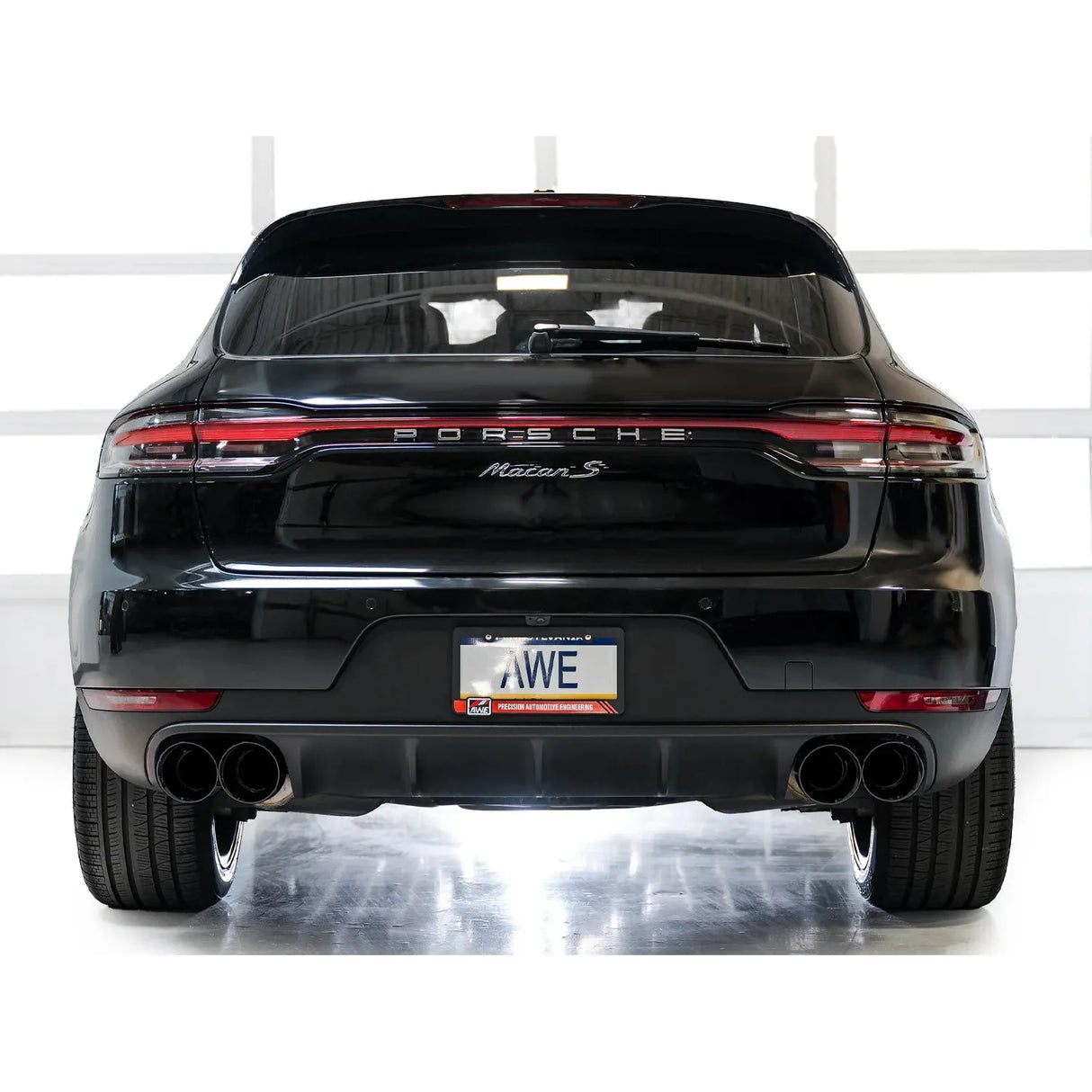 AWE Tuning 19-21 Porsche Macan 3.0T/2.9TT Touring Edition Catback Exhaust w/ Diamond Black Tips