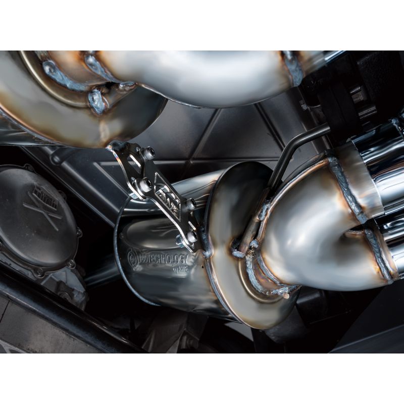 AWE Tuning 05-07 C6 Chevrolet Corvette 6.0L Touring Edition Axleback Exhaust w/ Chrome Silver Tips