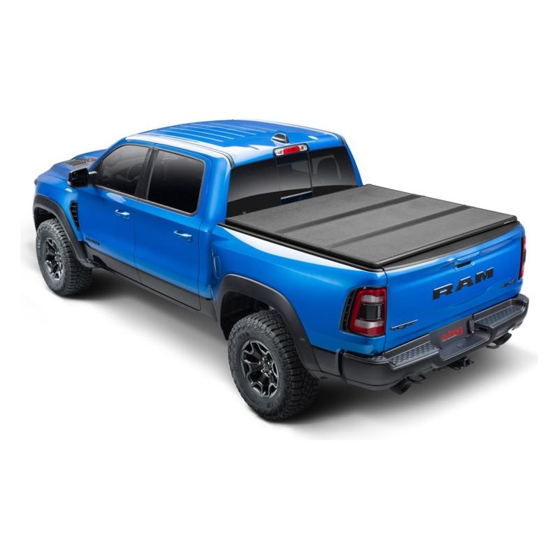 Extang 19-22 Dodge Ram (5ft. 7in. Bed) Solid Fold ALX