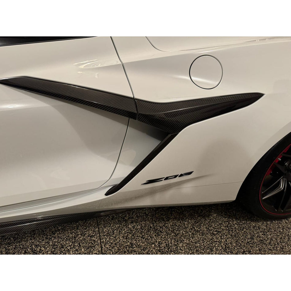 2023-2024 Chevrolet Corvette C8 Z06 - Carbon Fiber Side Fender Door Garnish