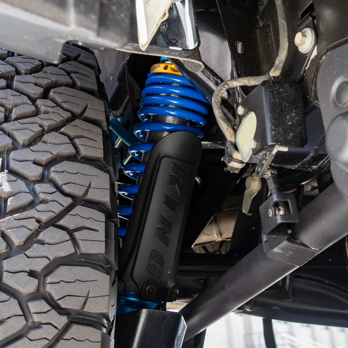 2024+ Ranger Raptor 2.5 IBP King Shocks with Compression Adjusters - Complete Package