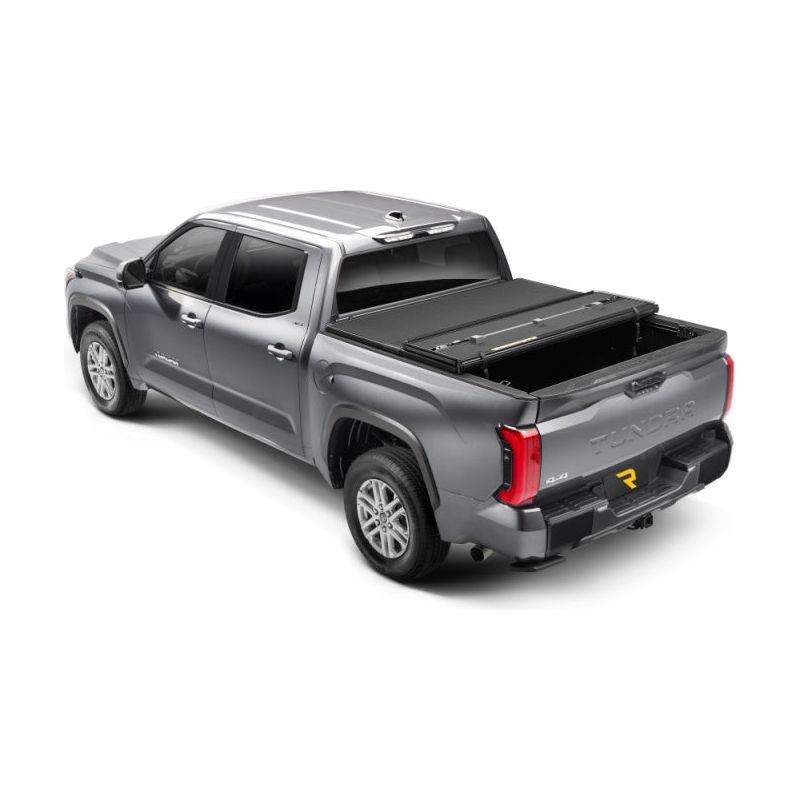 Extang 2024 Toyota Tacoma (5ft Bed) Solid Fold ALX