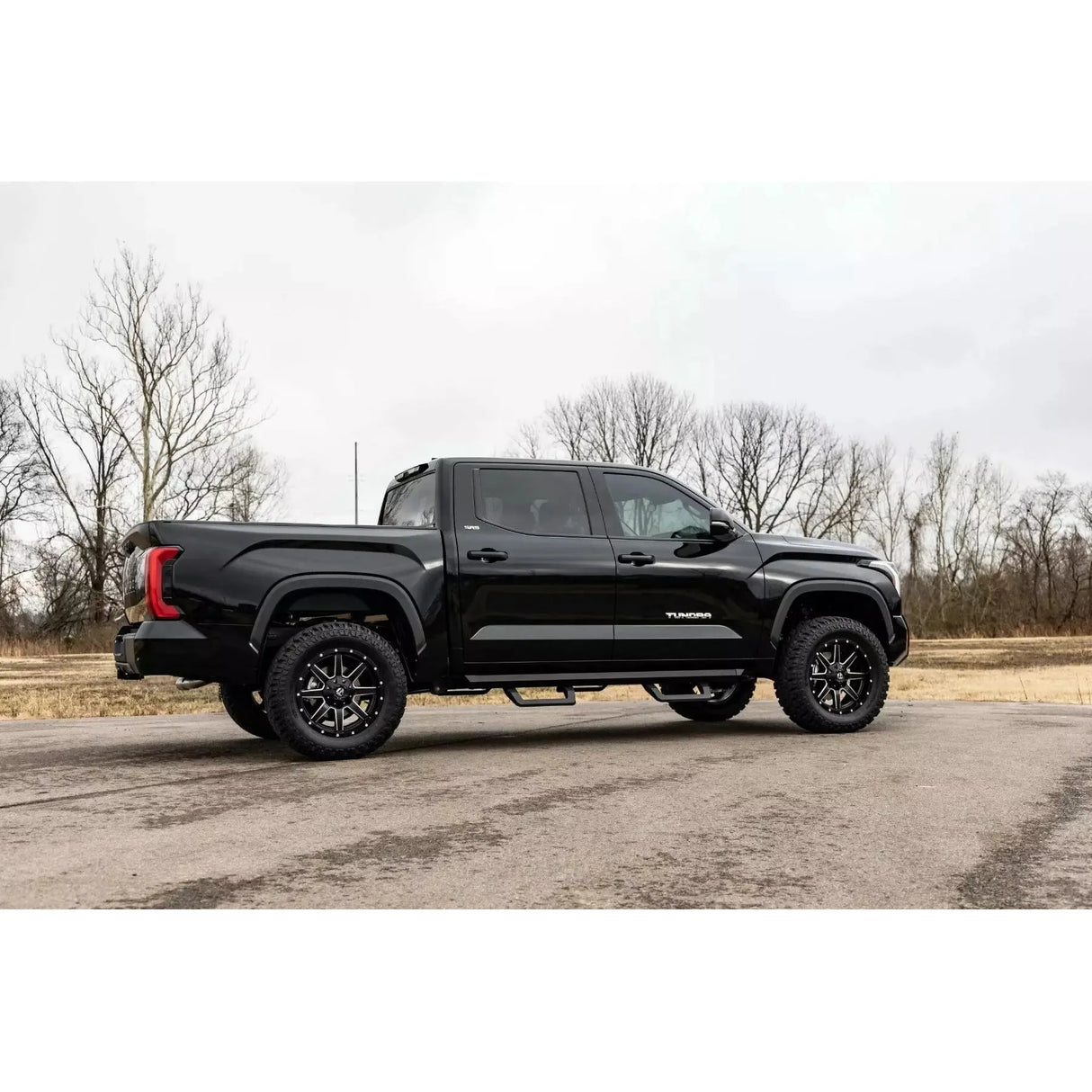 2022+ Toyota Tundra | Rough Country 3.5" Lift Kit - Truck Accessories Guy