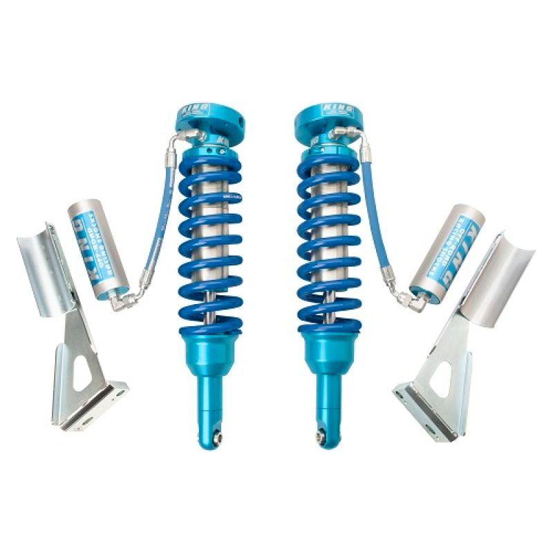 King Shocks 2005+ Toyota Tacoma (6 Lug) Front 2.5 Dia Remote Reservoir Coilover (Pair) - NP Motorsports