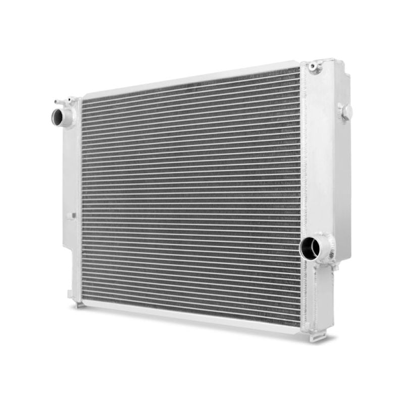 Mishimoto 92-99 BMW E36 Manual Aluminum Radiator - NP Motorsports