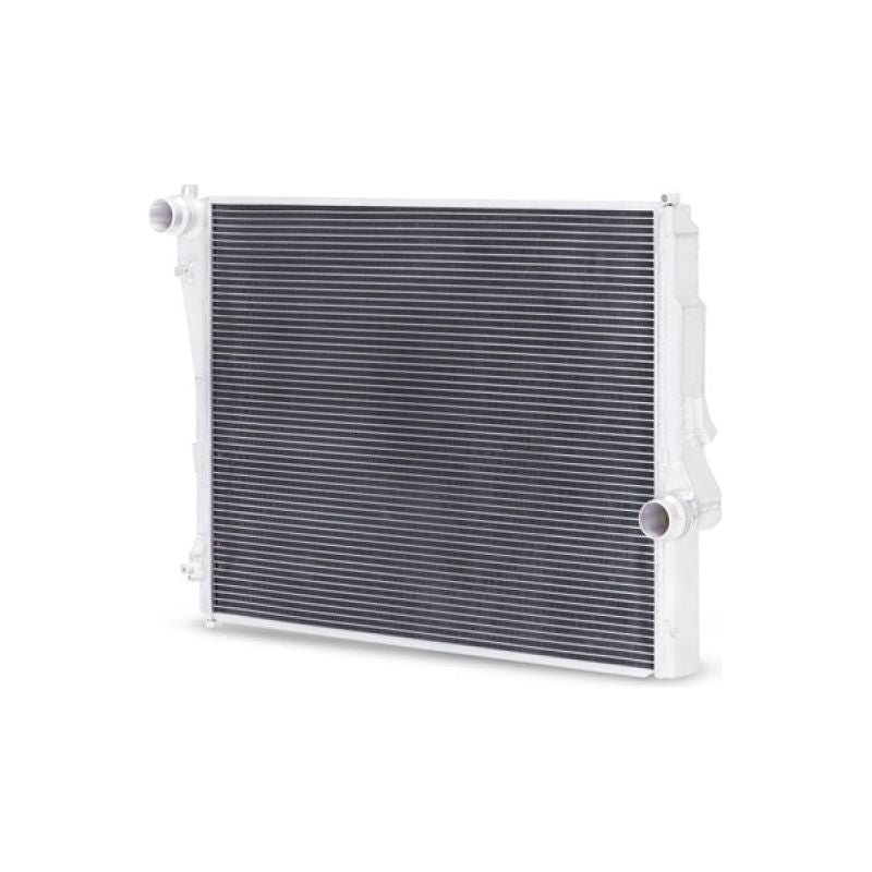 Mishimoto 99-06 BMW 323i/323i/328i/330i Performance Aluminum Radiator - NP Motorsports