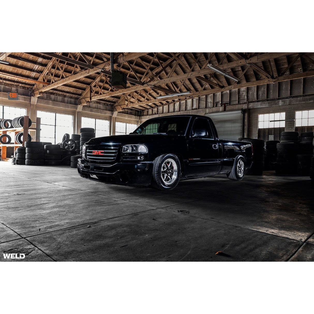 Weld S904 15x10 Ventura Beadlock 5x114.3 ET51 BS7.50 Gloss BLK MIL DIA 78.1 - NP Motorsports