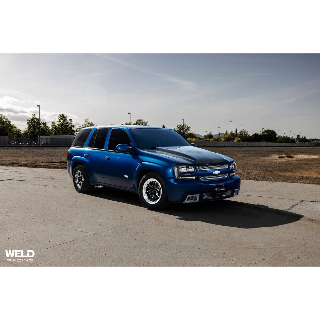 Weld S909 17x9.5 Ventura 6 Beadlock 6x127 ET35 BS6.625 Gloss BLK MIL DIA 78.1 - NP Motorsports